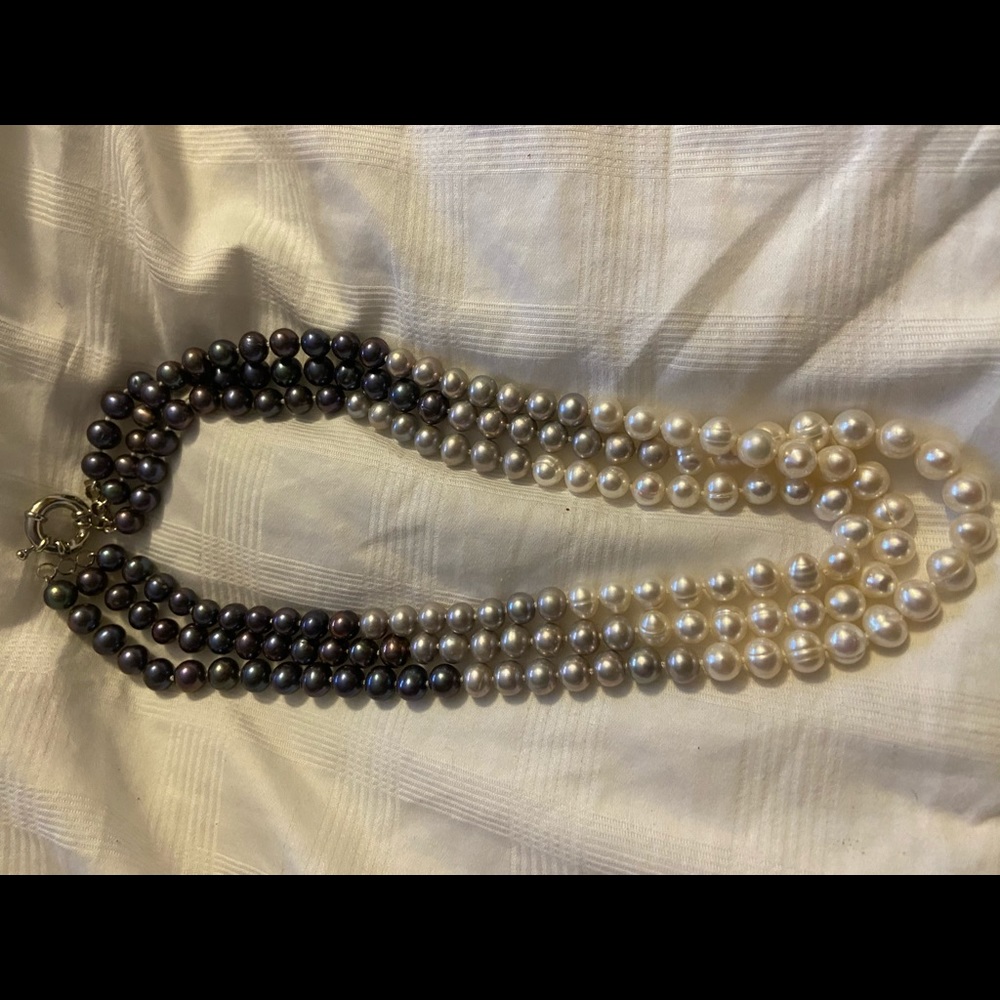 Fresh water real pear necklace